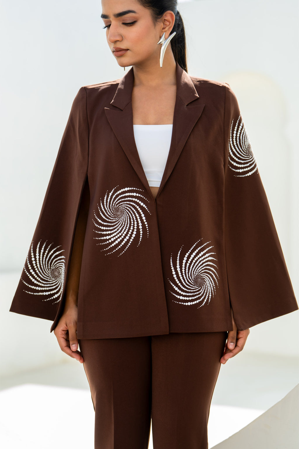 Brown Eclipse Spiral Cape Set
