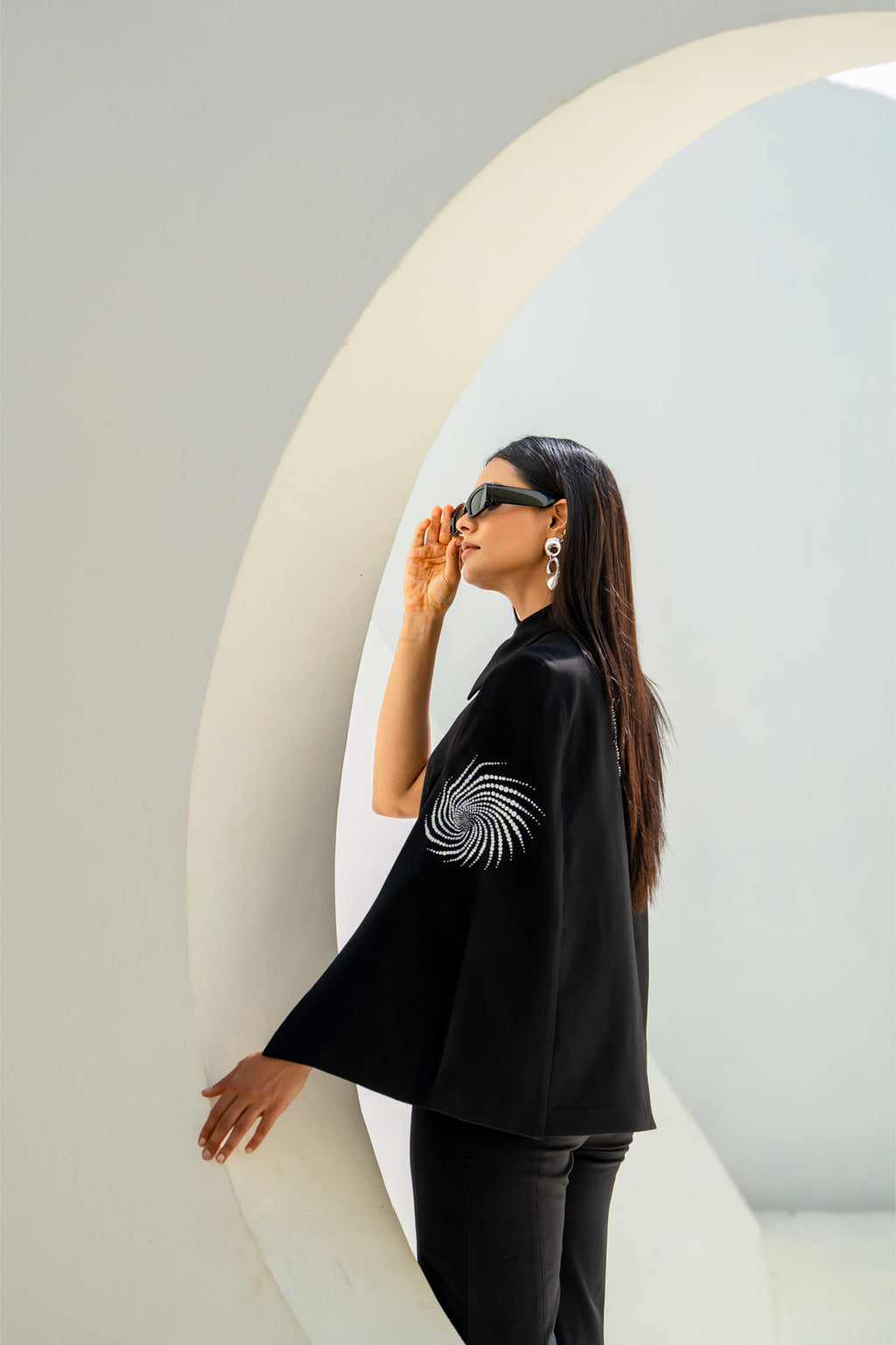 Black Eclipse Spiral Cape Set